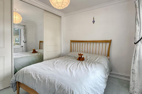 Bed 1
