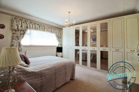 Main bedroom