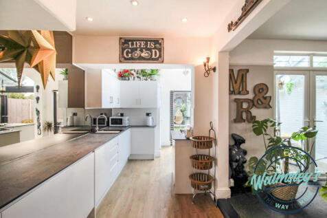 Kitchen open plan