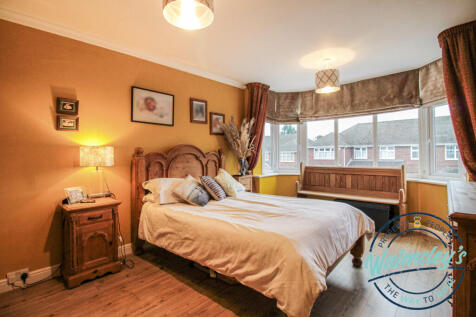 Main bedroom