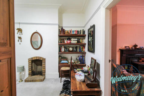 Rear reception &amp; front