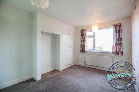 Rear double bedroom