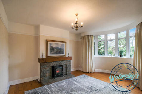 Front sitting room