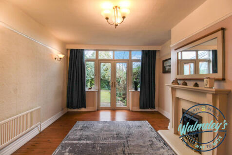 Rear sitting room