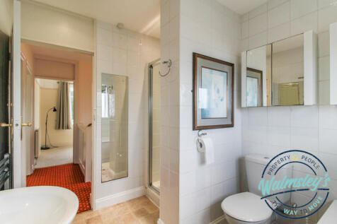 Four piece bathroom