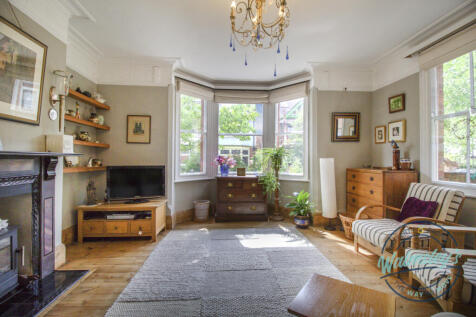 Front sitting room