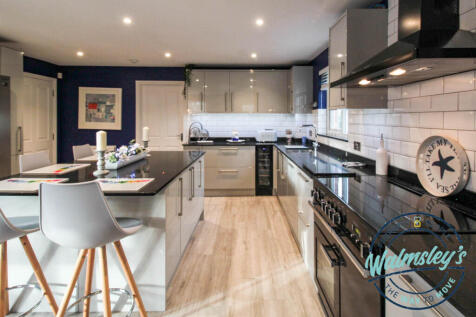 Kitchen family room