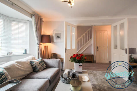 Sitting room and hallway