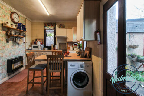 Kitchen breakfast room