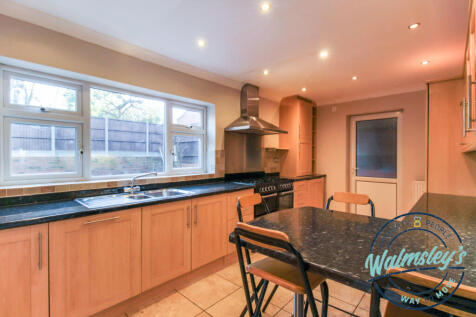 Kitchen breakfast room