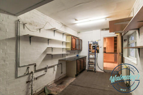 Integral garage