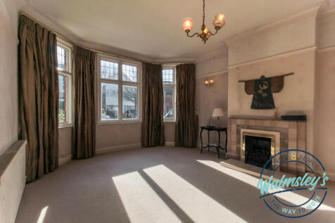 Front sitting room