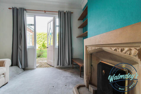 Rear living room