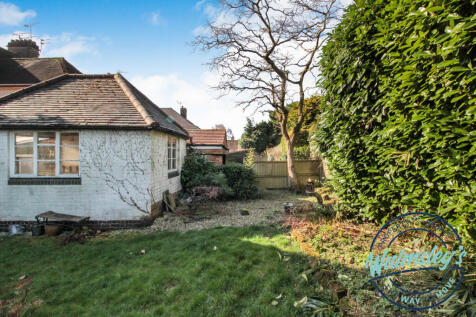 Gardens (with integral garage)