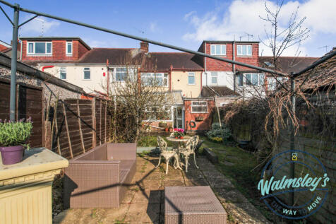 Sunny rear gardens