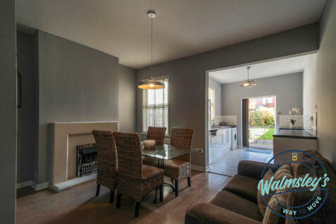 Dining room &amp; kitchen