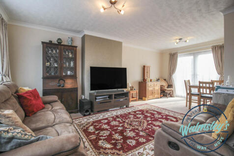 Sitting dining room