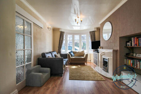Front sitting room