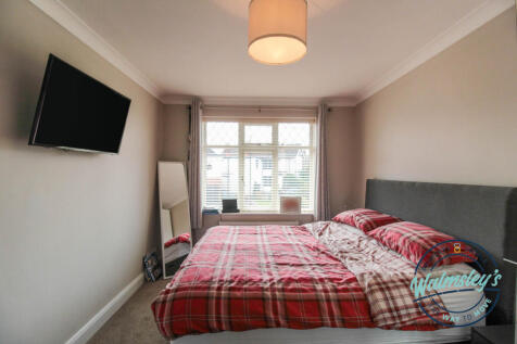 Main bedroom