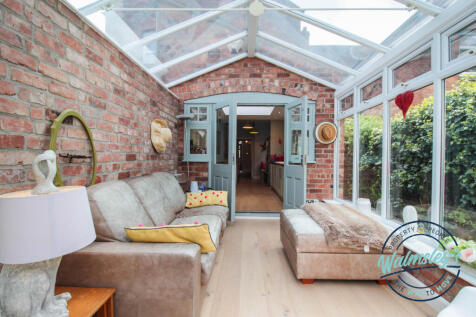 Garden room