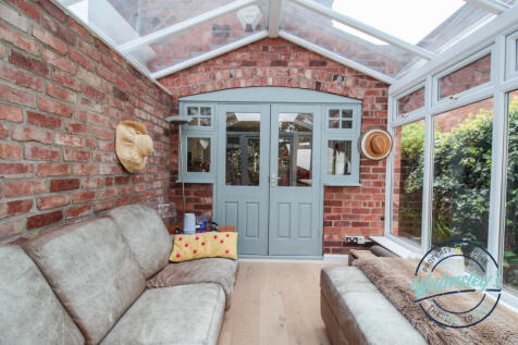 Garden room