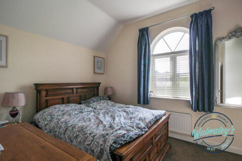 Main bedroom