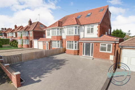 Angled Frontage