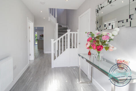 Extended hallway