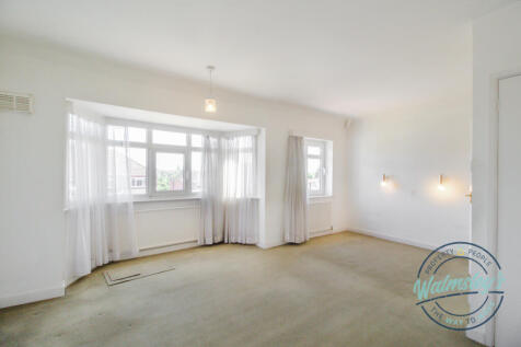 Front bedroom