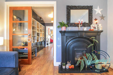 Sitting room detail