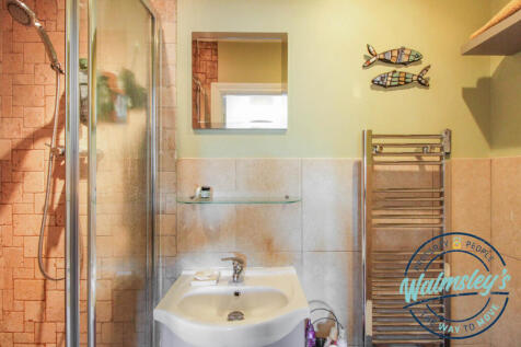 Ensuite shower room