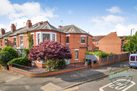 A unique corner house