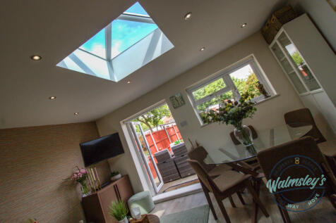 Kitchen dining &amp; family room extension