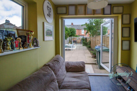 French doord to garden
