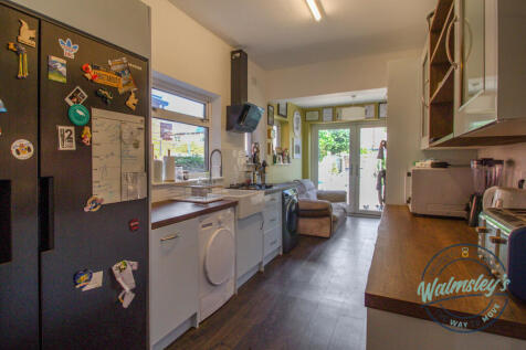 Kitchen breakfast room