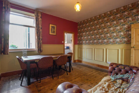Rear reception room