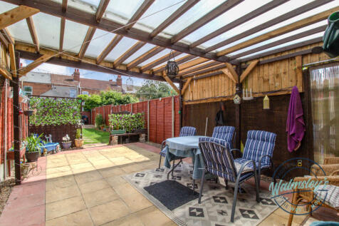 All weather covered terrace to immediate rear of h