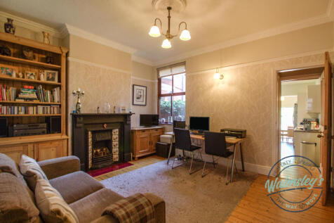 Rear dining room