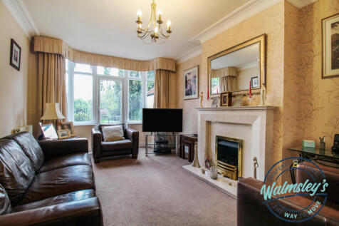Sitting room to rear