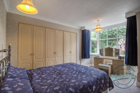 Main bedroom frontage