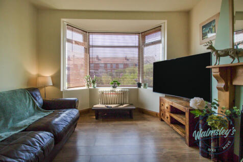 Bay window to sitting room