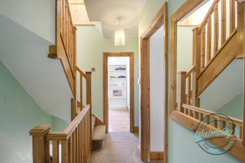 1st floor landing