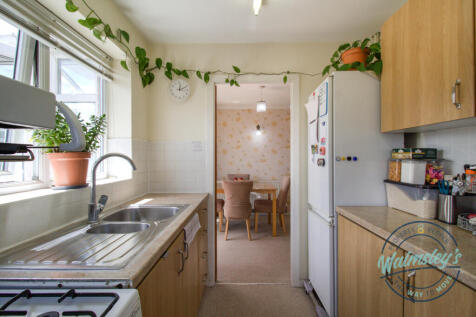 Kitchen towards dining room
