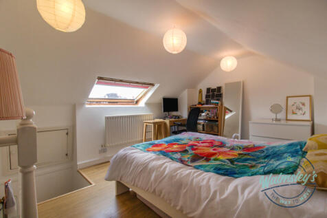 Loft room 2