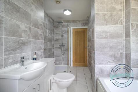 4 piece bathroom x2