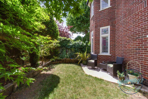 Side garden