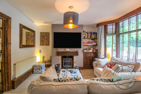 Front sitting room
