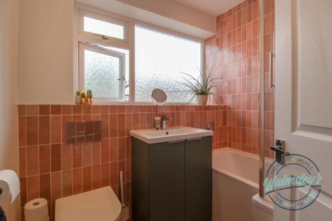 Stylish modern bathroom