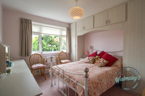 Rear double bedroom
