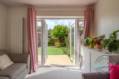 French doors &amp; garden views